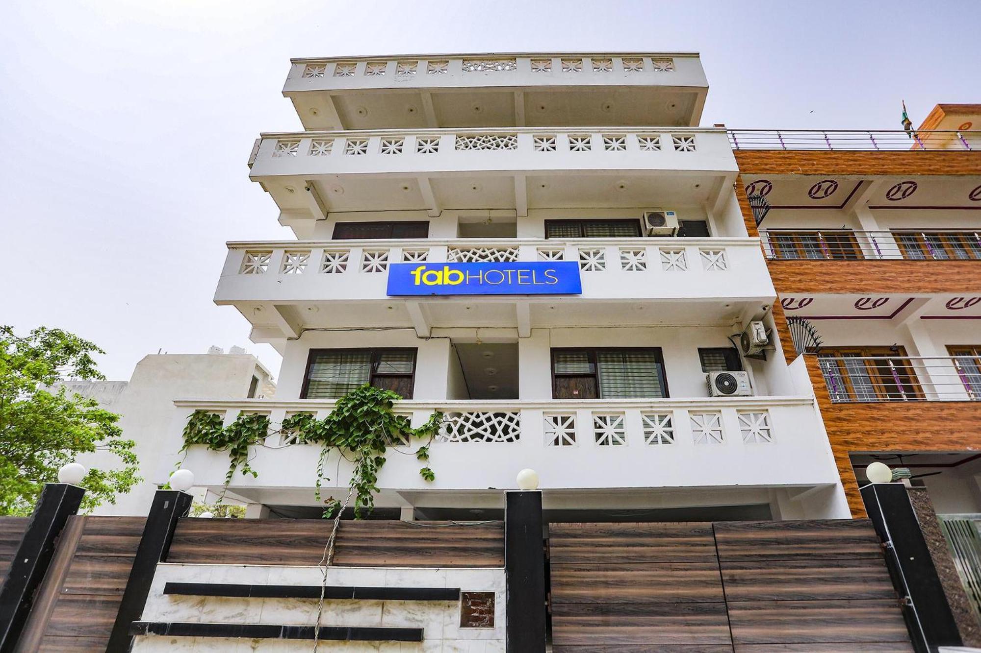Fabexpress Samira Residency, Near Botanical Garden Hotel Noida Buitenkant foto